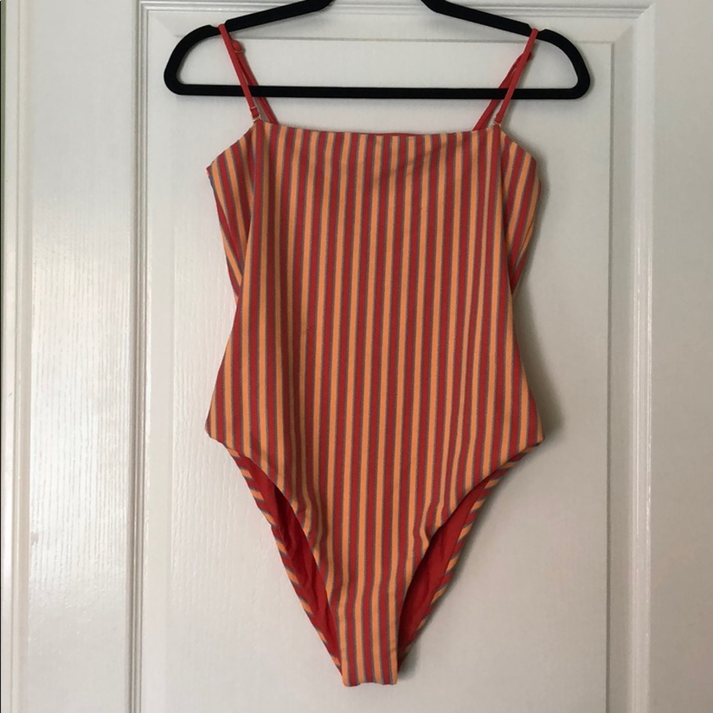 L*Space One piece